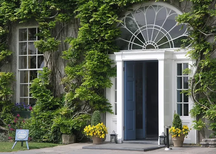 בית כפרי Ballymaloe House